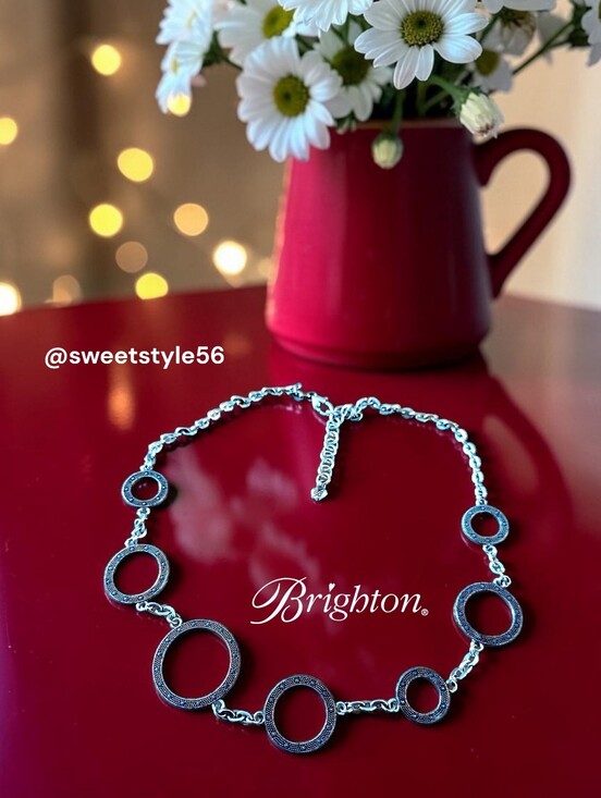 Brighton Jewelry - BRIGHTON "Townsend" Silver Textured Circle Cut-out Vintage Necklace. WHIMSYGOTH!